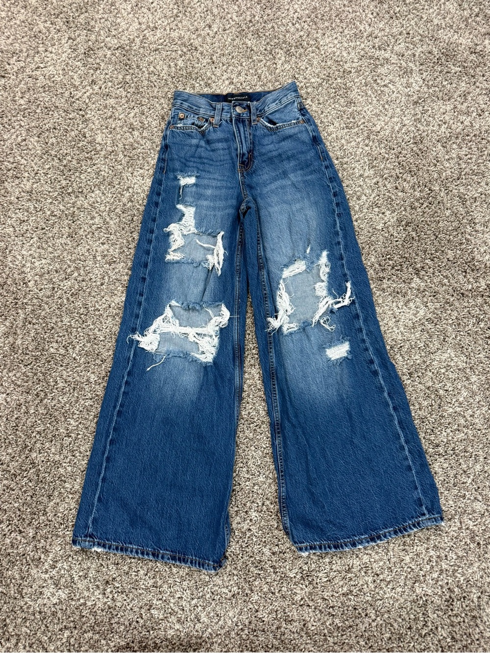 Aeropostale Distressed Wide-Leg Blue Jeans